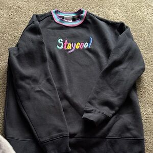 Stay cool NYCBlack Crewneck Sweater